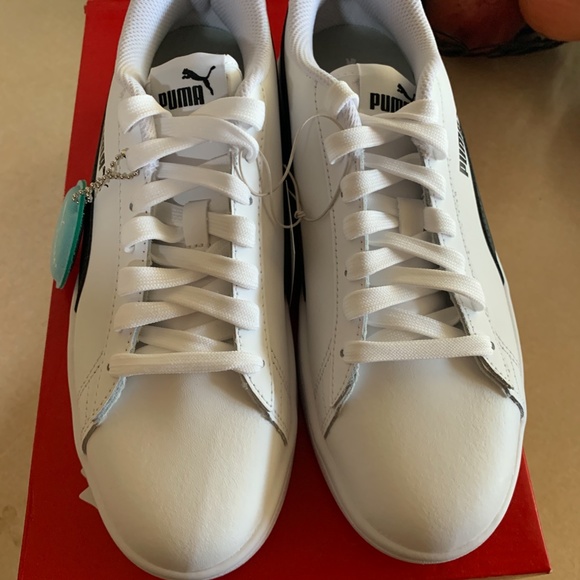 Puma 'Smash V2' M8 W9.5 Whit Athletic sneaker shoe - Picture 2 of 4